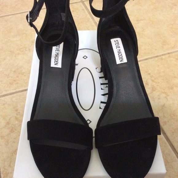 NEW! Steve Madden Irenee Block Heel Women Sandals Size 8.5 M Black Suede - Picture 3 of 9